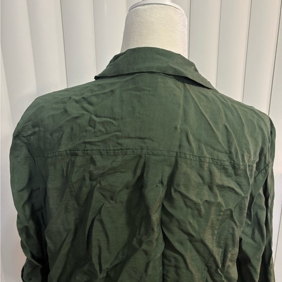 Roz & Ali Green Button Down Casual Shirt - Picture 2 of 4